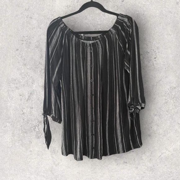 Tops - Long Sleeve Striped Blouse Size 2X